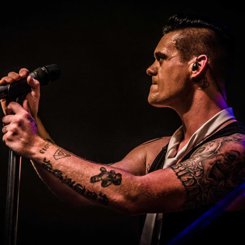 Robbie Williams Tribute by Dan Budd